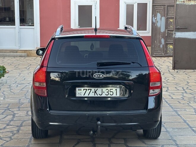 Kia  2010, 220,850 km - 1.6 l - Bakı