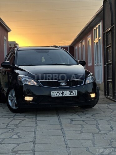 Kia  2010, 220,850 km - 1.6 l - Bakı