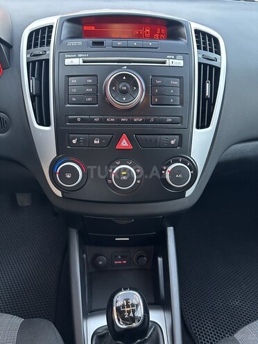 Kia  2010, 220,850 km - 1.6 l - Bakı