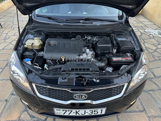 Kia  2010, 220,850 km - 1.6 l - Bakı