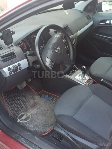 Opel Astra 2006, 252,000 km - 1.6 l - Bakı