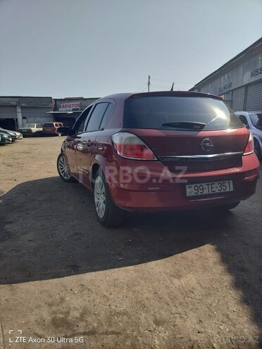 Opel Astra 2006, 252,000 km - 1.6 l - Bakı