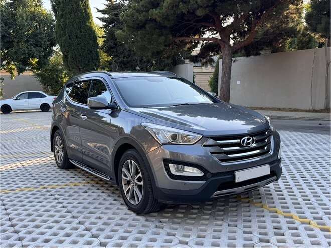 Hyundai Santa Fe-1
