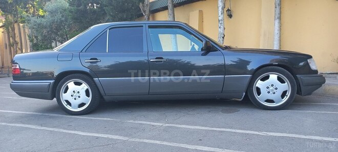Mercedes E 220 1994, 503,000 km - 2.2 l - Bakı