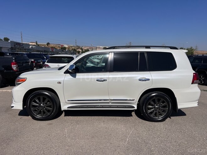 Toyota Land Cruiser-4