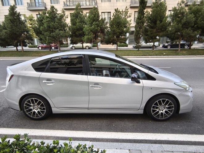 Toyota Prius 2010, 295,000 km - 1.8 l - Bakı