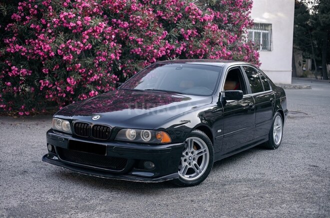 BMW 525 2002, 350,000 km - 2.5 л - Bakı