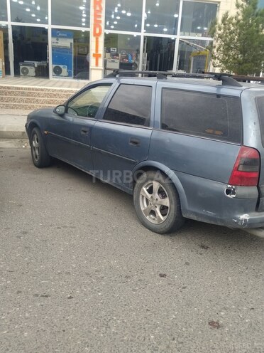 Opel Vectra 1999, 740,000 km - 1.6 l - Goranboy