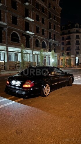 Mercedes E 280-4