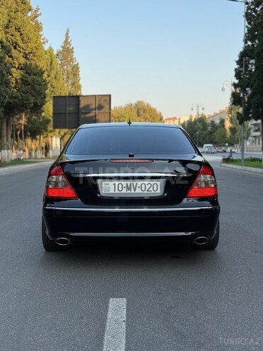 Mercedes E 280-16