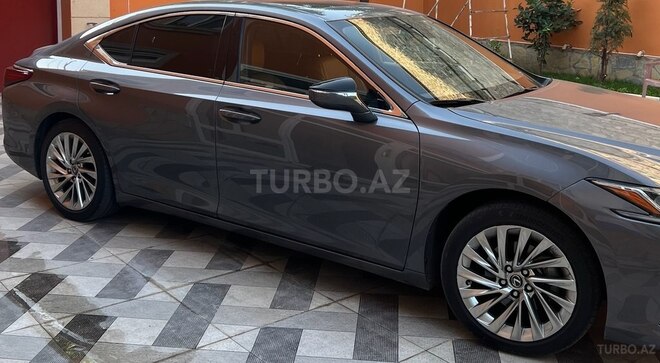 Lexus ES 250 2020, 14,355 km - 2.5 л - Tovuz