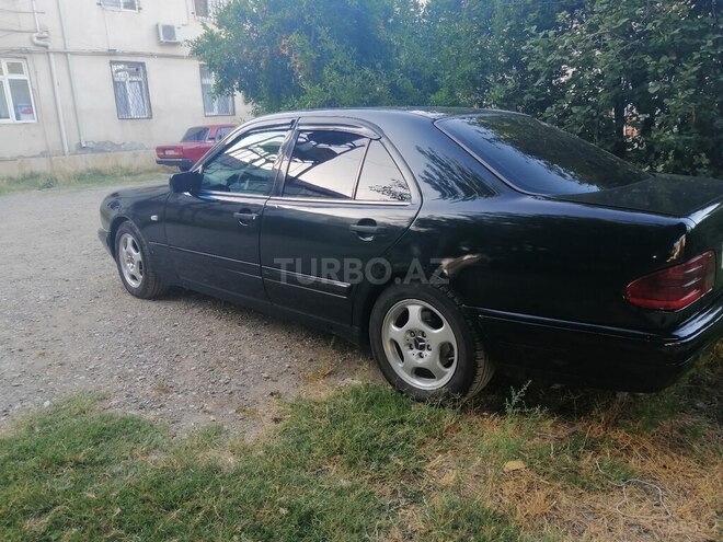 Mercedes E 220 d 1999, 628,000 km - 2.2 л - Ağcabədi