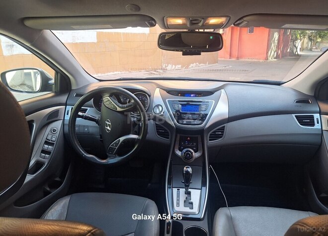 Hyundai Elantra 2013, 220,000 km - 1.8 л - Bakı