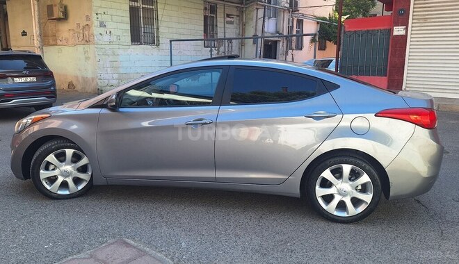 Hyundai Elantra 2013, 220,000 km - 1.8 л - Bakı
