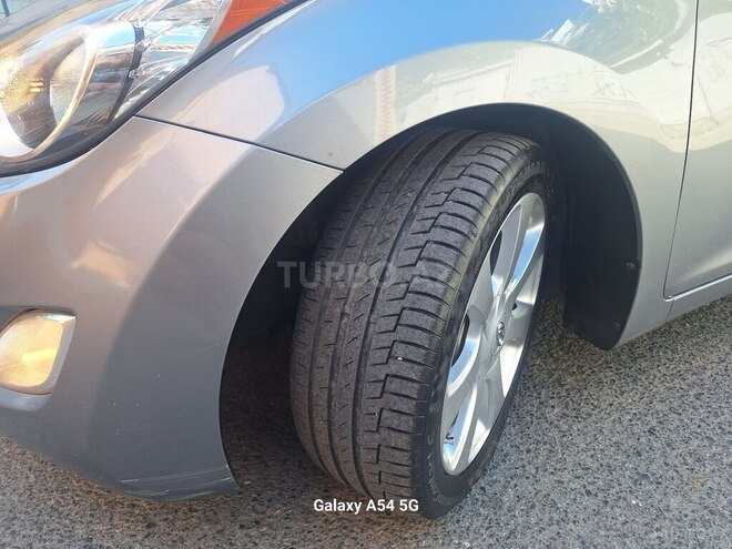Hyundai Elantra 2013, 220,000 km - 1.8 л - Bakı