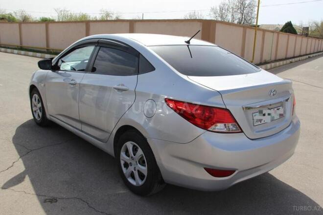 Hyundai Accent 2013, 206 km - 1.6 l - Şərur