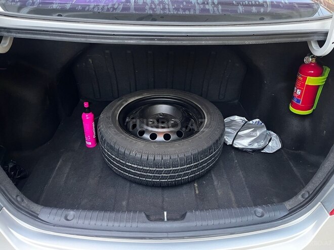 Hyundai Accent 2015, 130,000 km - 1.4 l - Bakı