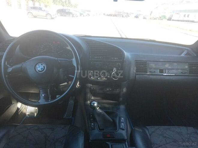 BMW 320 1992, 352,000 km - 2.0 l - Bakı