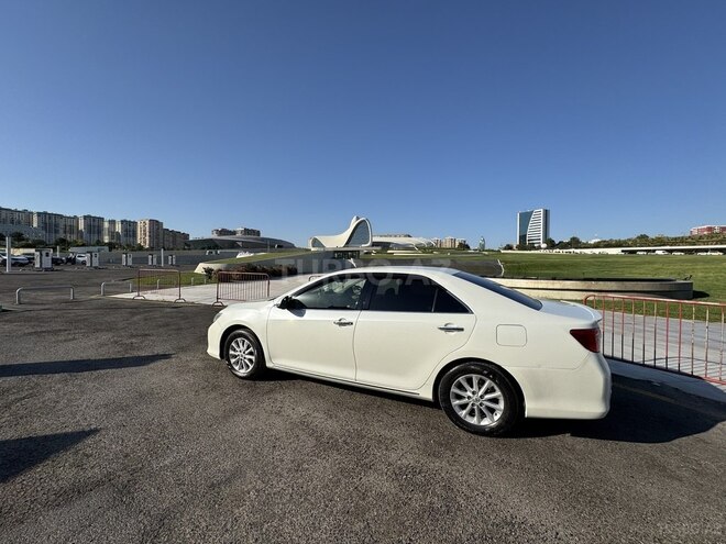 Toyota Camry 2014, 250,000 km - 2.5 л - Bakı