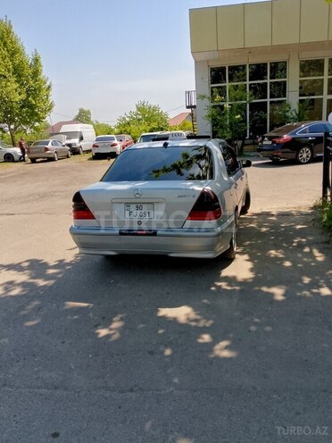 Mercedes C 240 1998, 432,856 km - 2.4 l - Mingəçevir