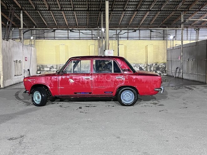LADA (VAZ) 21011 1976, 350,000 km - 1.6 л - Qusar