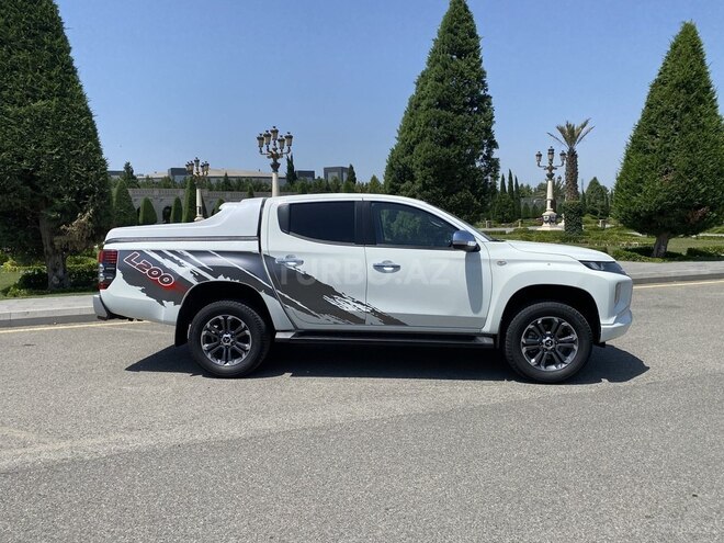 Mitsubishi L200 2023, 29,384 km - 2.4 l - Gəncə