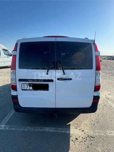 Mercedes Vito 115-4