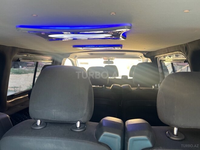 Mercedes Vito 115-9