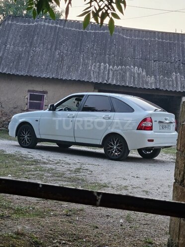 LADA (VAZ) Priora 2013, 323,000 km - 1.6 l - Astara