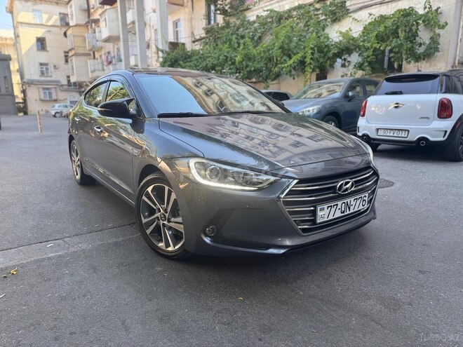 Hyundai Avante 2015, 190,000 km - 1.6 l - Bakı