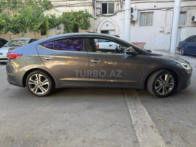 Hyundai Avante 2015, 190,000 km - 1.6 l - Bakı