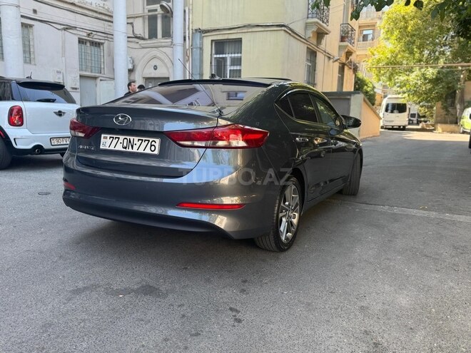 Hyundai Avante 2015, 190,000 km - 1.6 l - Bakı