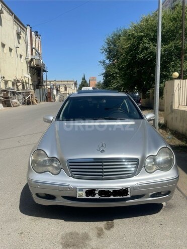 Mercedes C 240 2001, 321,252 km - 2.6 л - Sumqayıt