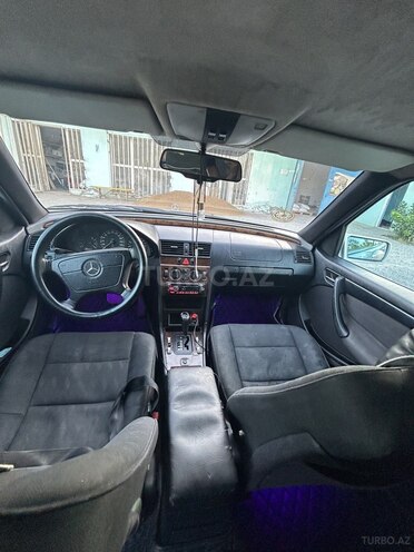 Mercedes C 220 1996, 268,000 km - 2.2 л - Bərdə