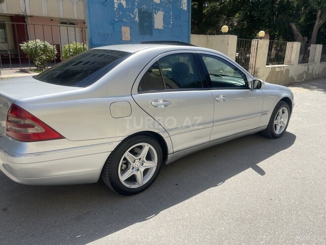 Mercedes C 240 2001, 321,252 km - 2.6 л - Sumqayıt