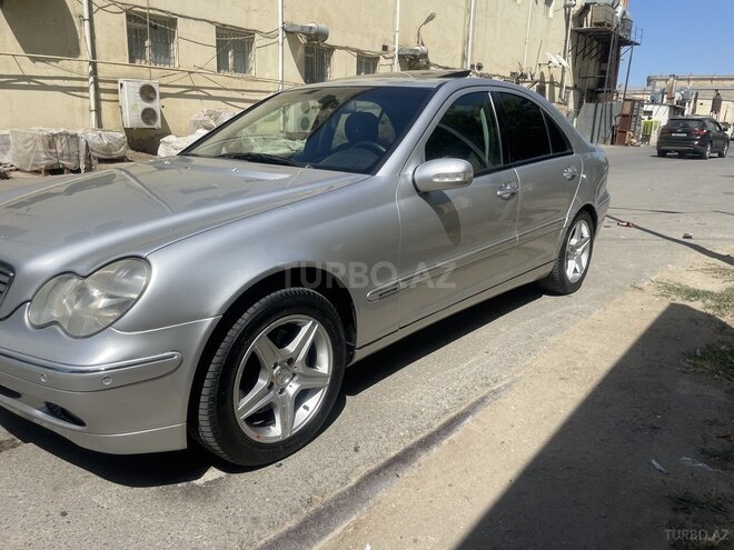 Mercedes C 240 2001, 321,252 km - 2.6 л - Sumqayıt