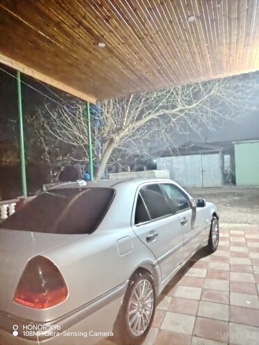 Mercedes C 200 1997, 497,000 km - 2.0 l - Masallı