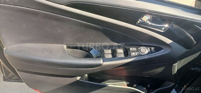 Hyundai Sonata 2010, 300,515 km - 2.0 л - Bakı