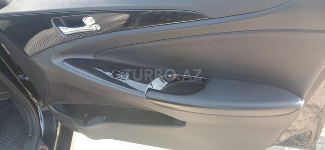 Hyundai Sonata 2010, 300,515 km - 2.0 л - Bakı