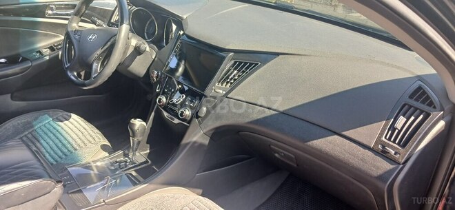 Hyundai Sonata 2010, 300,515 km - 2.0 л - Bakı