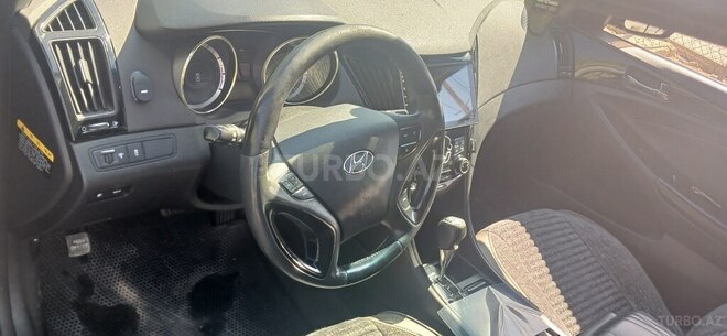 Hyundai Sonata 2010, 300,515 km - 2.0 л - Bakı