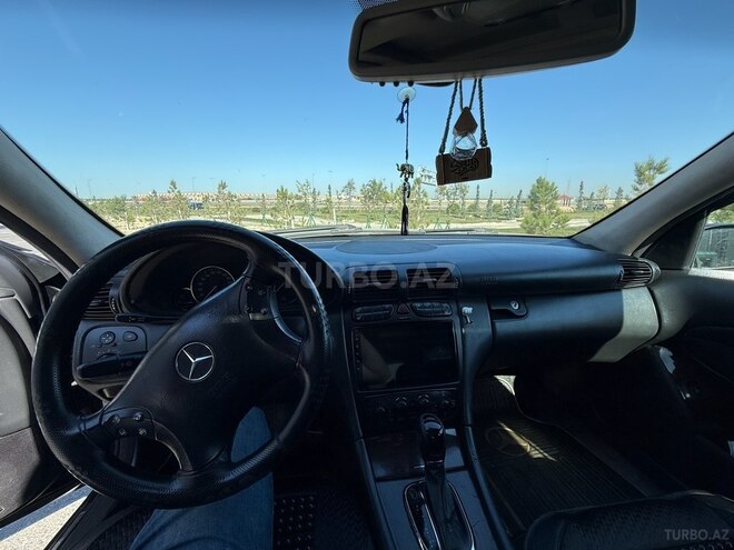 Mercedes C 240 2003, 403,000 km - 2.6 l - Bakı