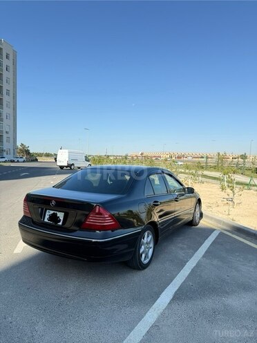 Mercedes C 240 2003, 403,000 km - 2.6 l - Bakı