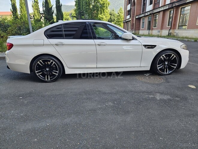 BMW 528 2013, 229,000 km - 2.0 l - Zaqatala