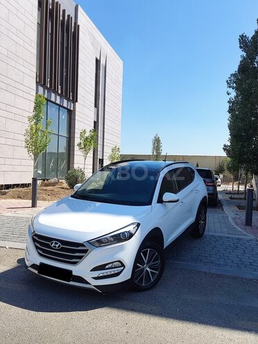 Hyundai Tucson-1