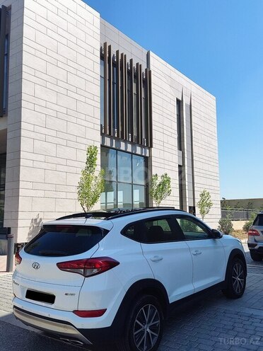 Hyundai Tucson-6