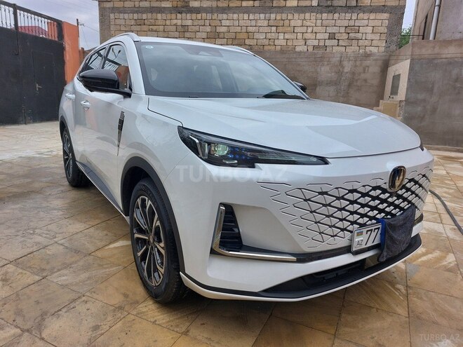 Changan CS 55 Plus 2025, 0 km - 1.5 l - Bakı