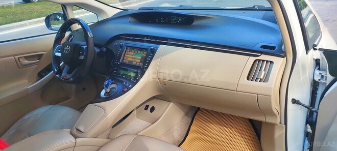 Toyota Prius 2011, 321,869 km - 1.8 l - Bakı