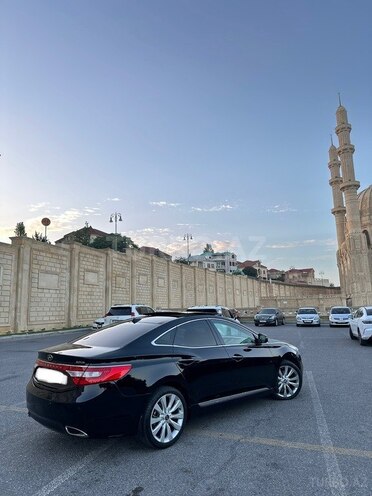 Hyundai Grandeur-10