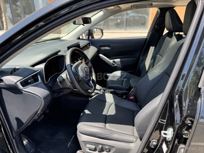Toyota  2025, 3,500 km - 2.0 l - Bakı